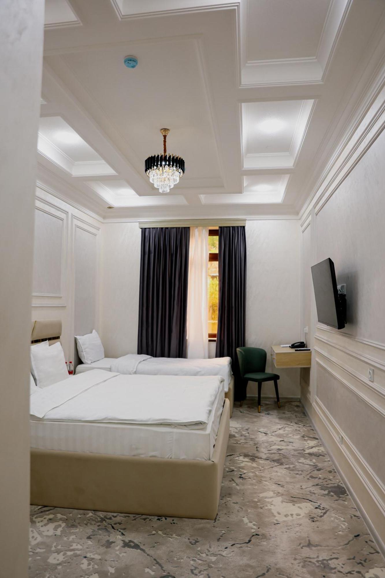 Ko'K Saroy Plaza Hotel Samarkand Bagian luar foto