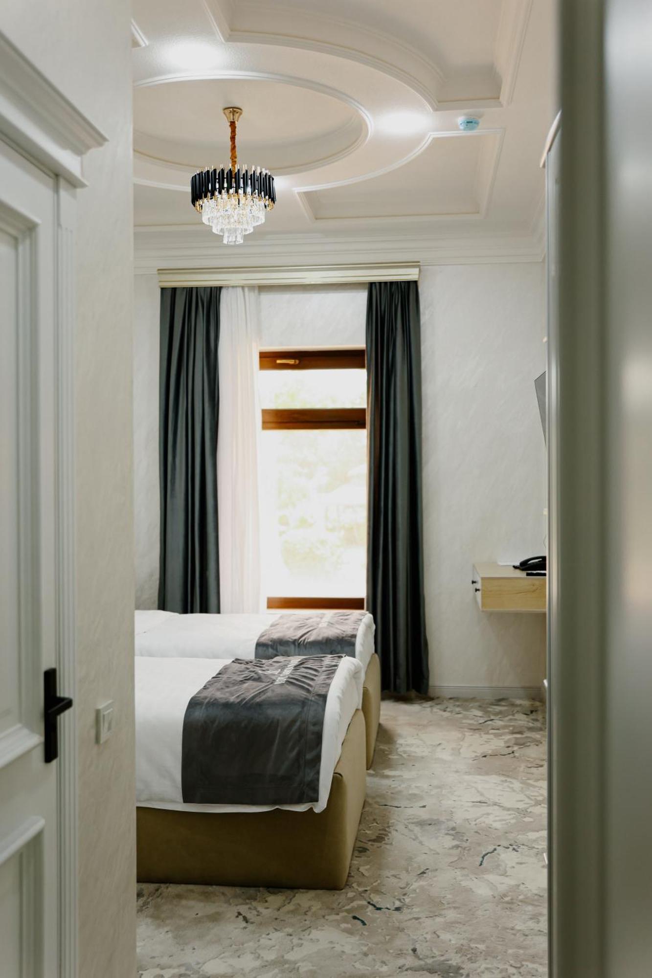 Ko'K Saroy Plaza Hotel Samarkand Bagian luar foto
