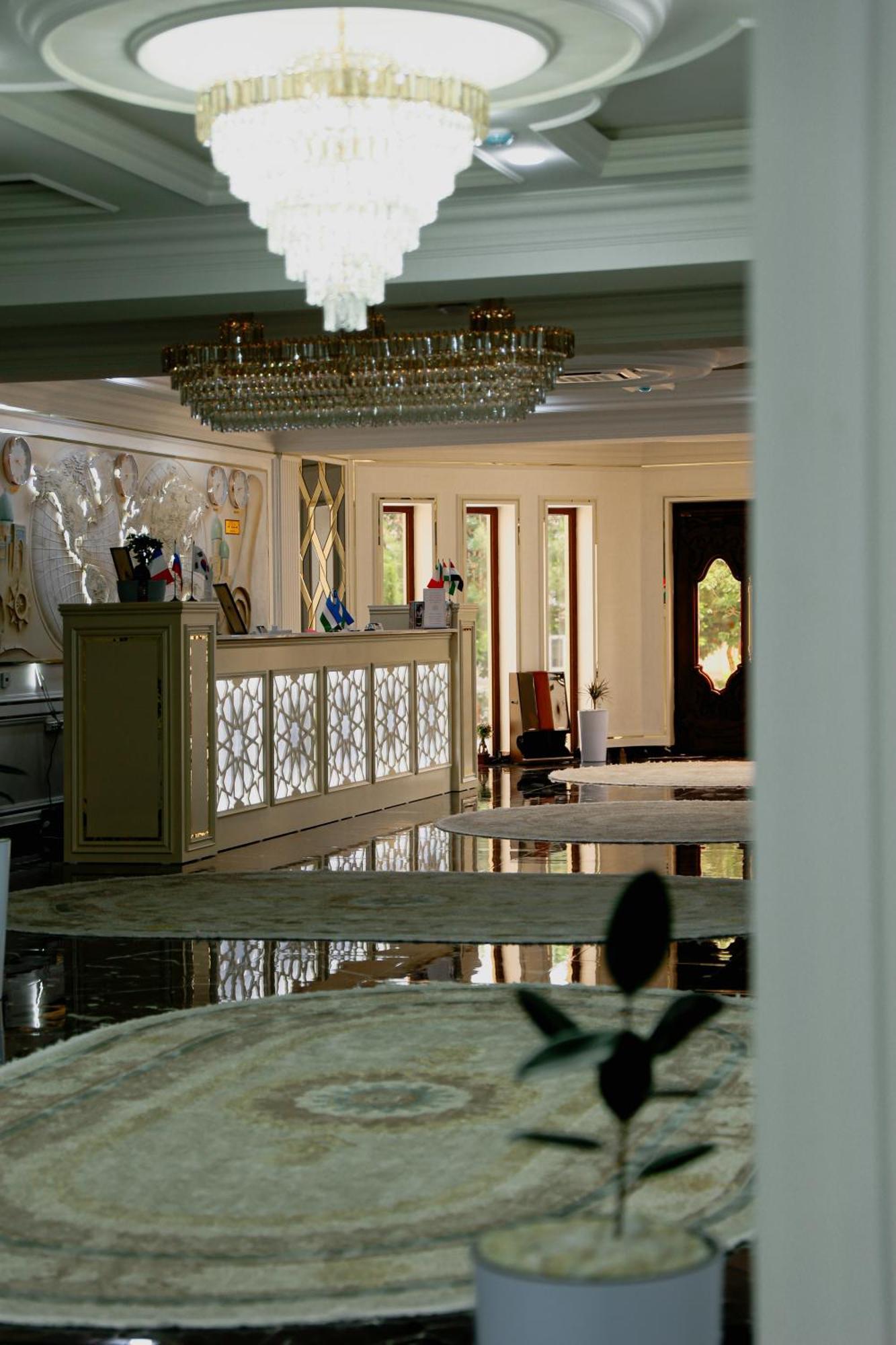 Ko'K Saroy Plaza Hotel Samarkand Bagian luar foto